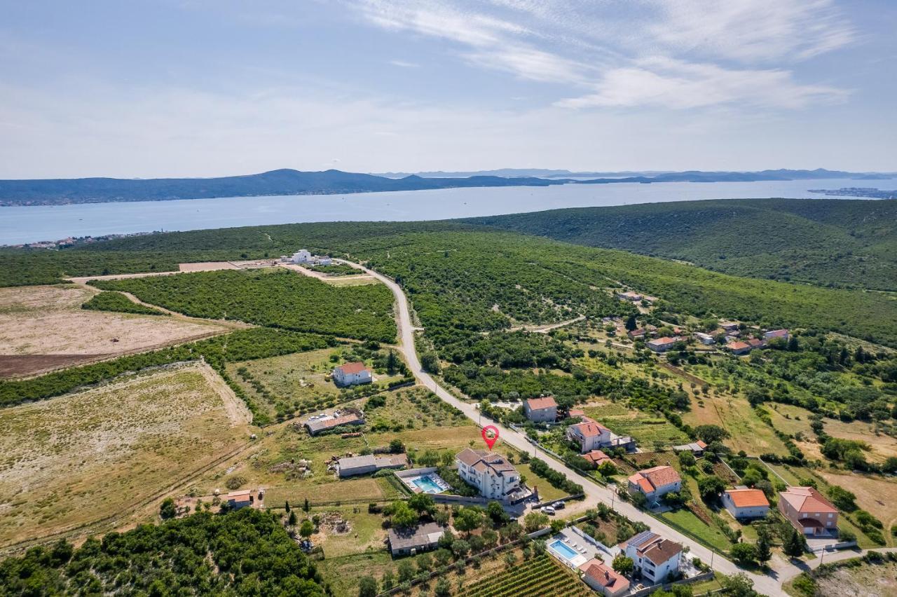Apartman David S Bazenom Podusje Екстериор снимка