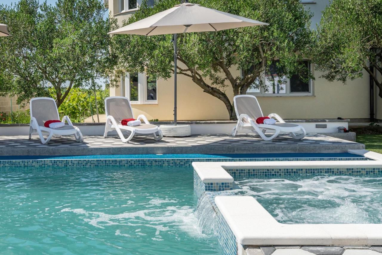 Apartman David S Bazenom Podusje Екстериор снимка